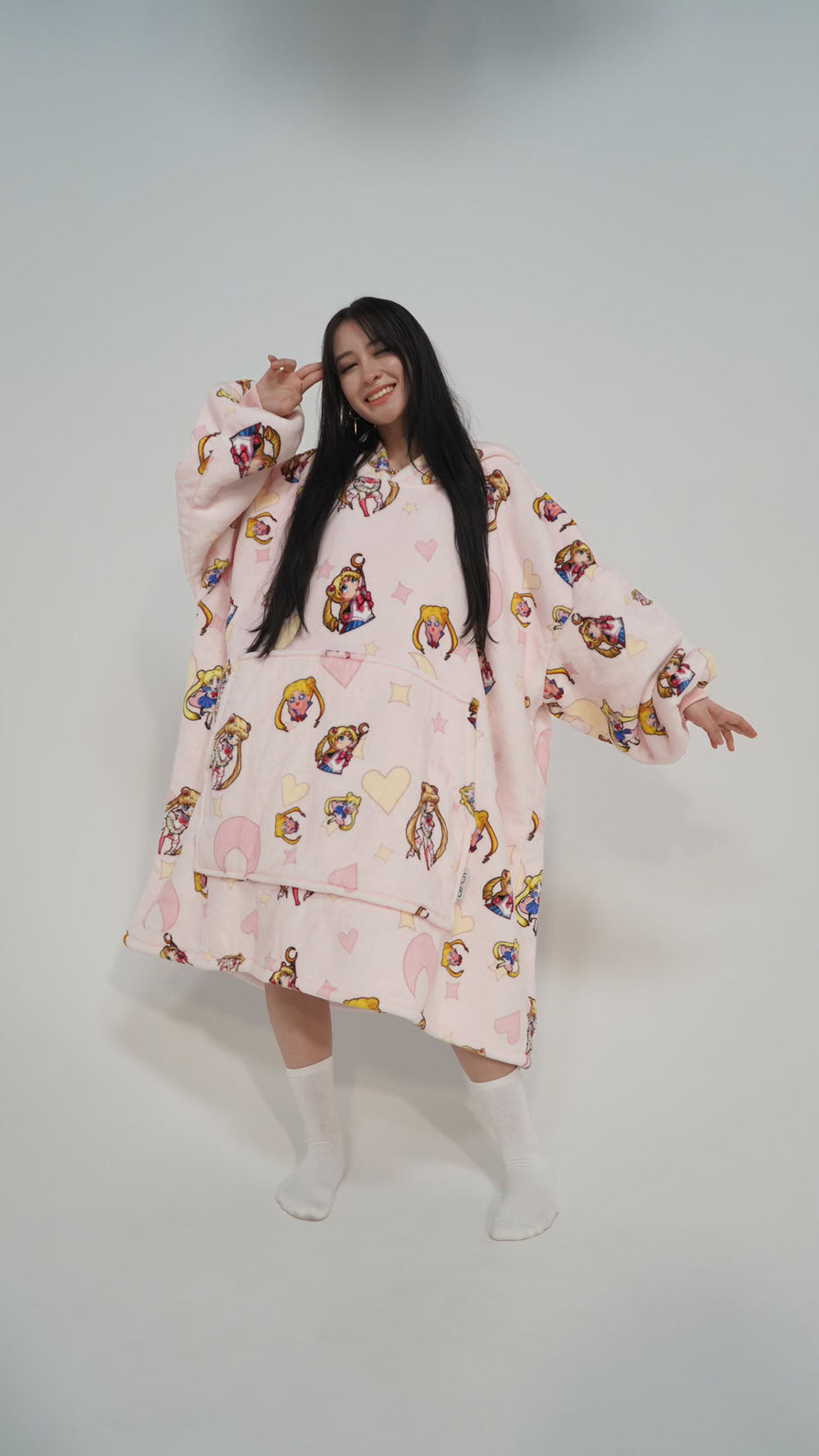 Beeonlyme Sailor Moon Oversized Blanket Hoodie