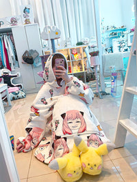 Beeonlyme Waku Waku Oversized Blanket Hoodie